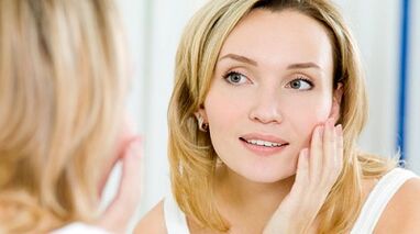 Rezepte für selbstgemachte regenerierende Gesichtsmasken